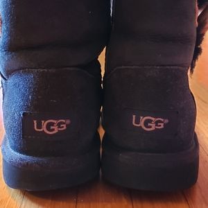 Girls Size 2 Uggs